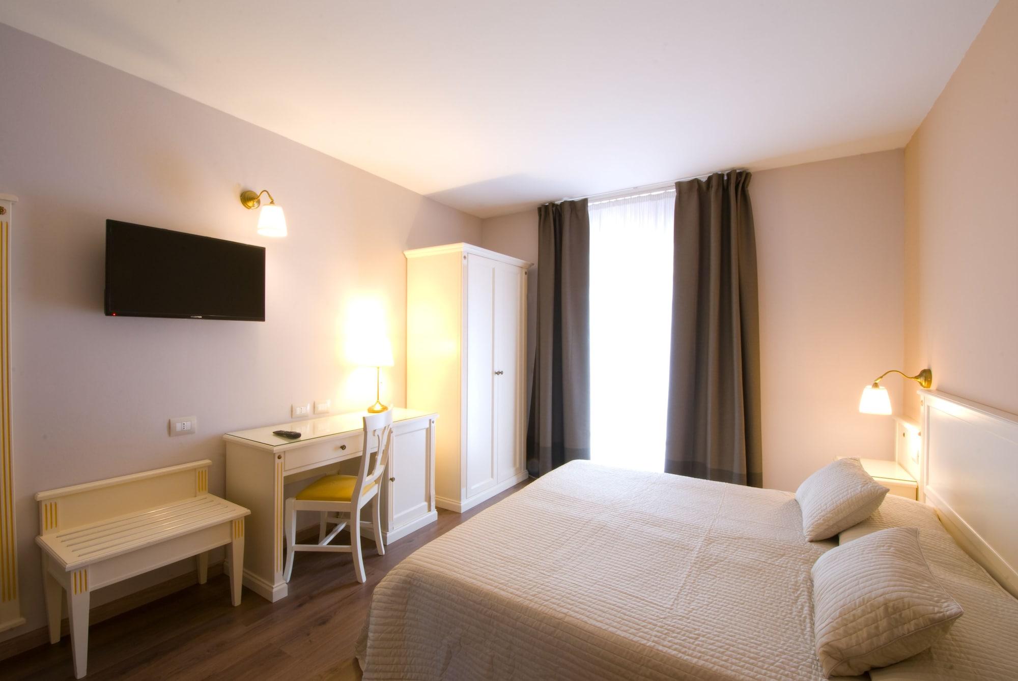 Hotel Royal Riva del Garda Eksteriør billede