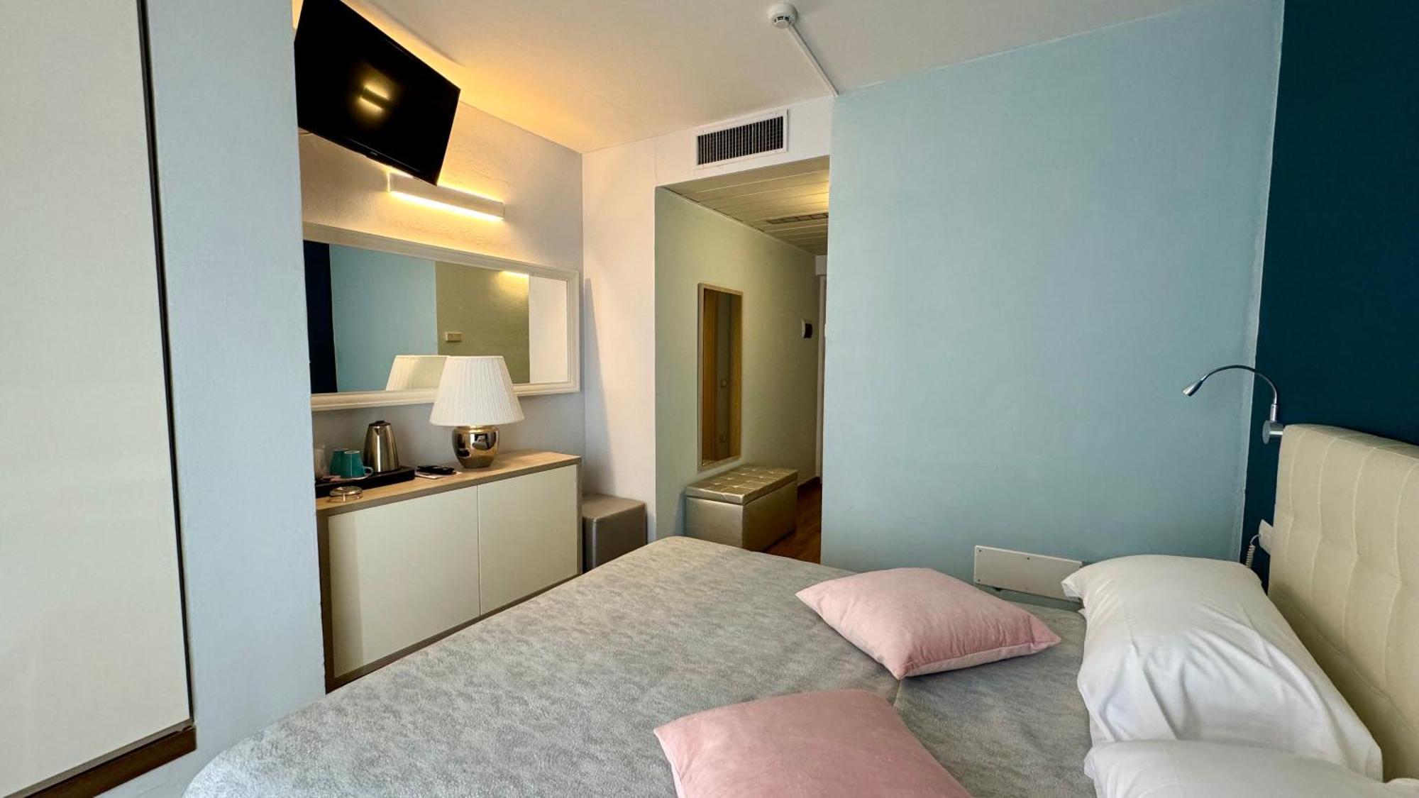 Hotel Royal Riva del Garda Eksteriør billede