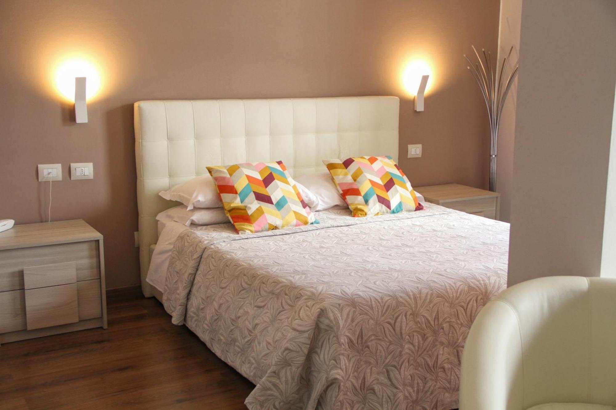 Hotel Royal Riva del Garda Eksteriør billede